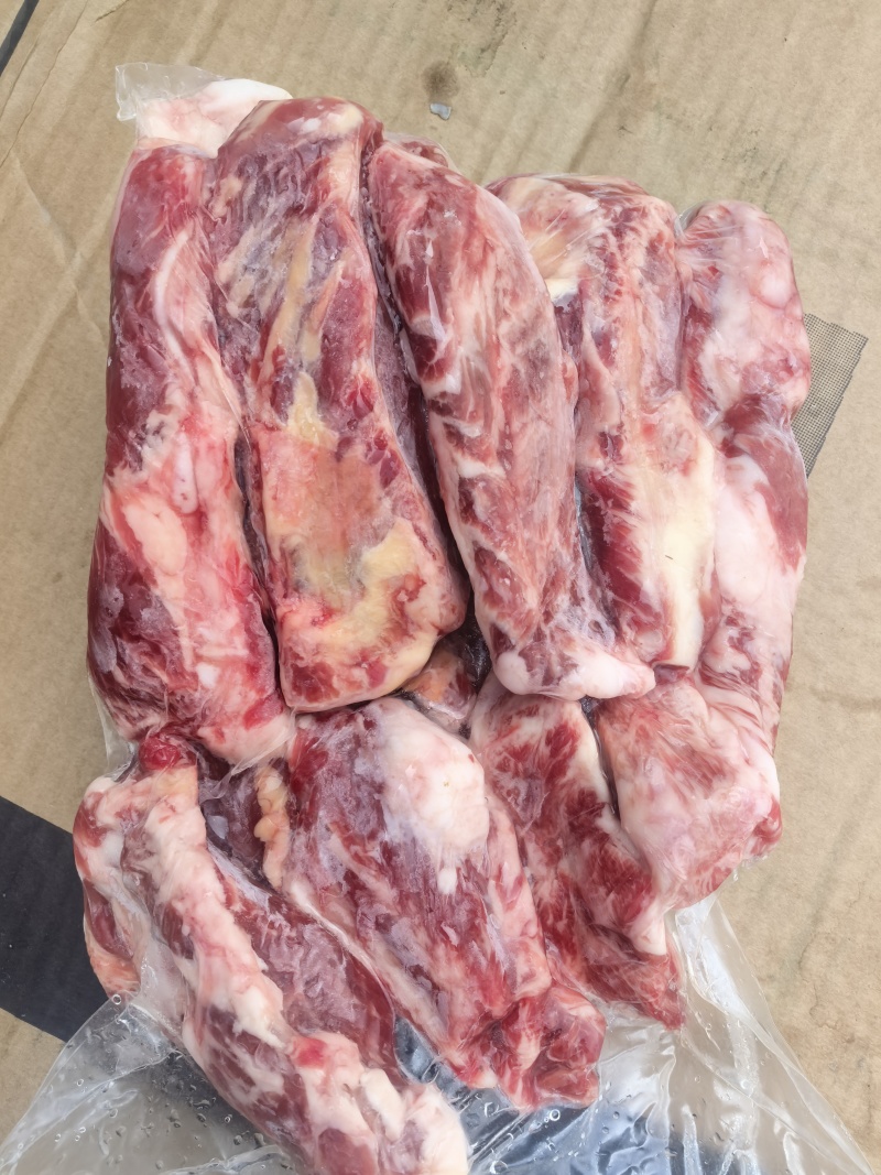 牛肋条群肉牛碎肉胸口油
