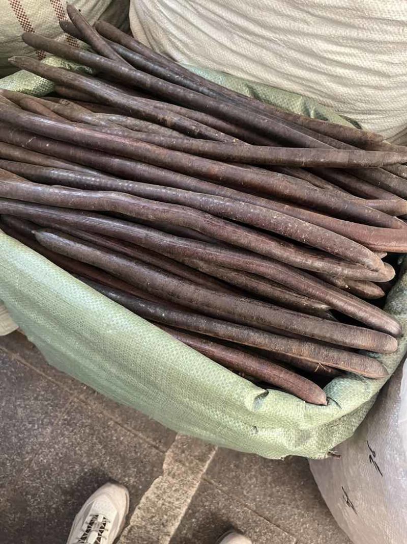 长期批发云南天然便秘果特级大解果腊肠树果整根精品量大价优