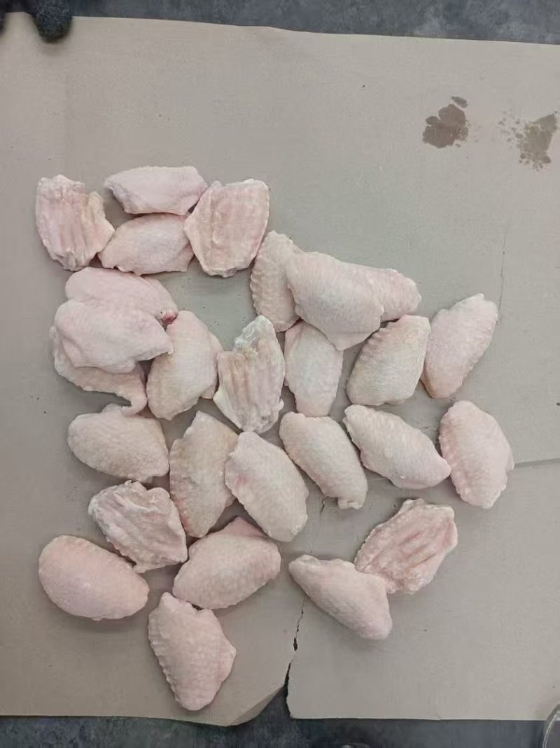 纯干翅中，规格齐全肉质细腻