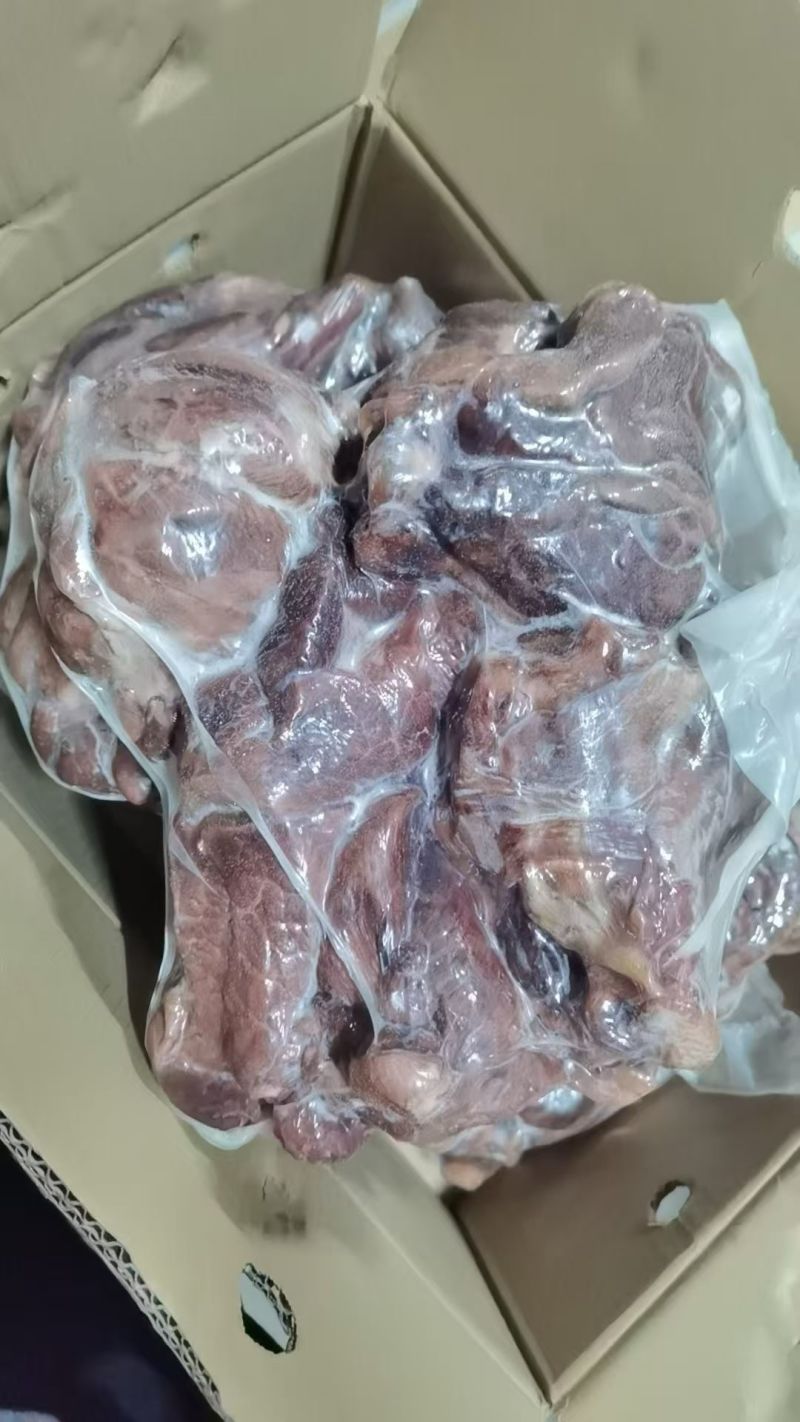 熟牛腱子，大量有货，需要的老板联系