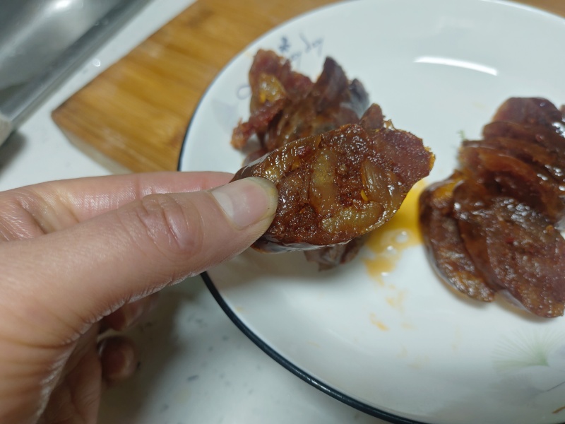腊肉，香肠，腊猪脚