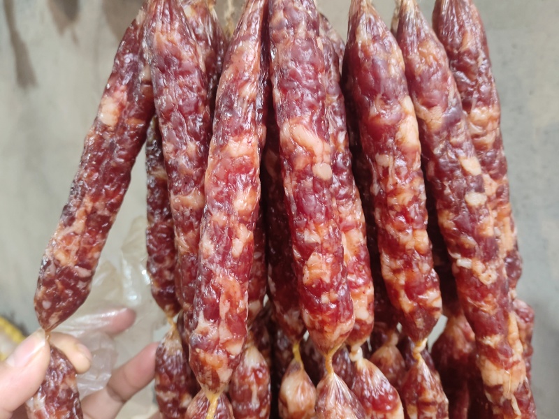 腊肉，香肠，腊猪脚