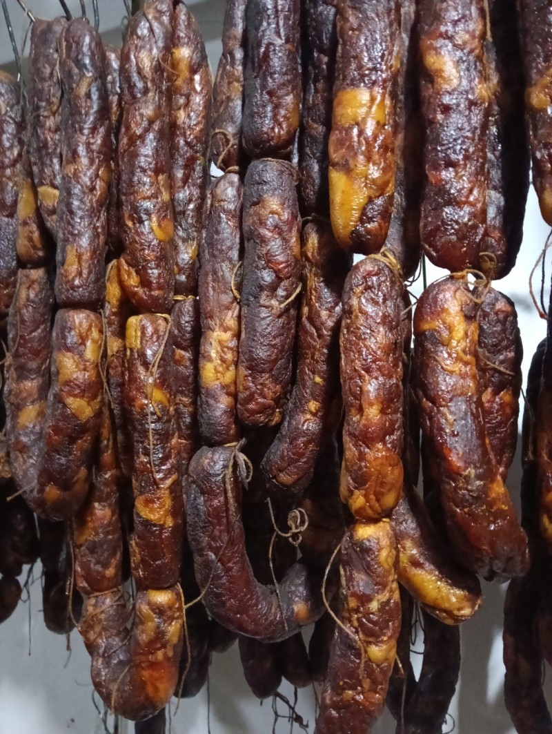 腊肉，香肠