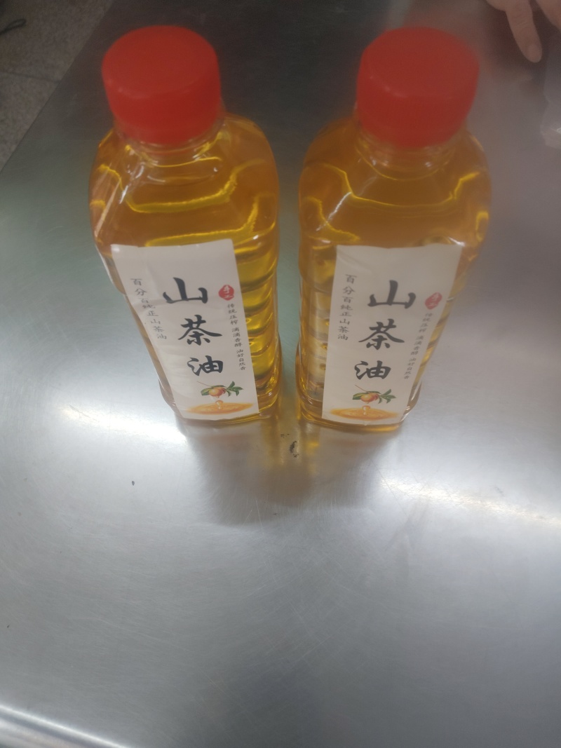 广西正宗100%农家山茶油