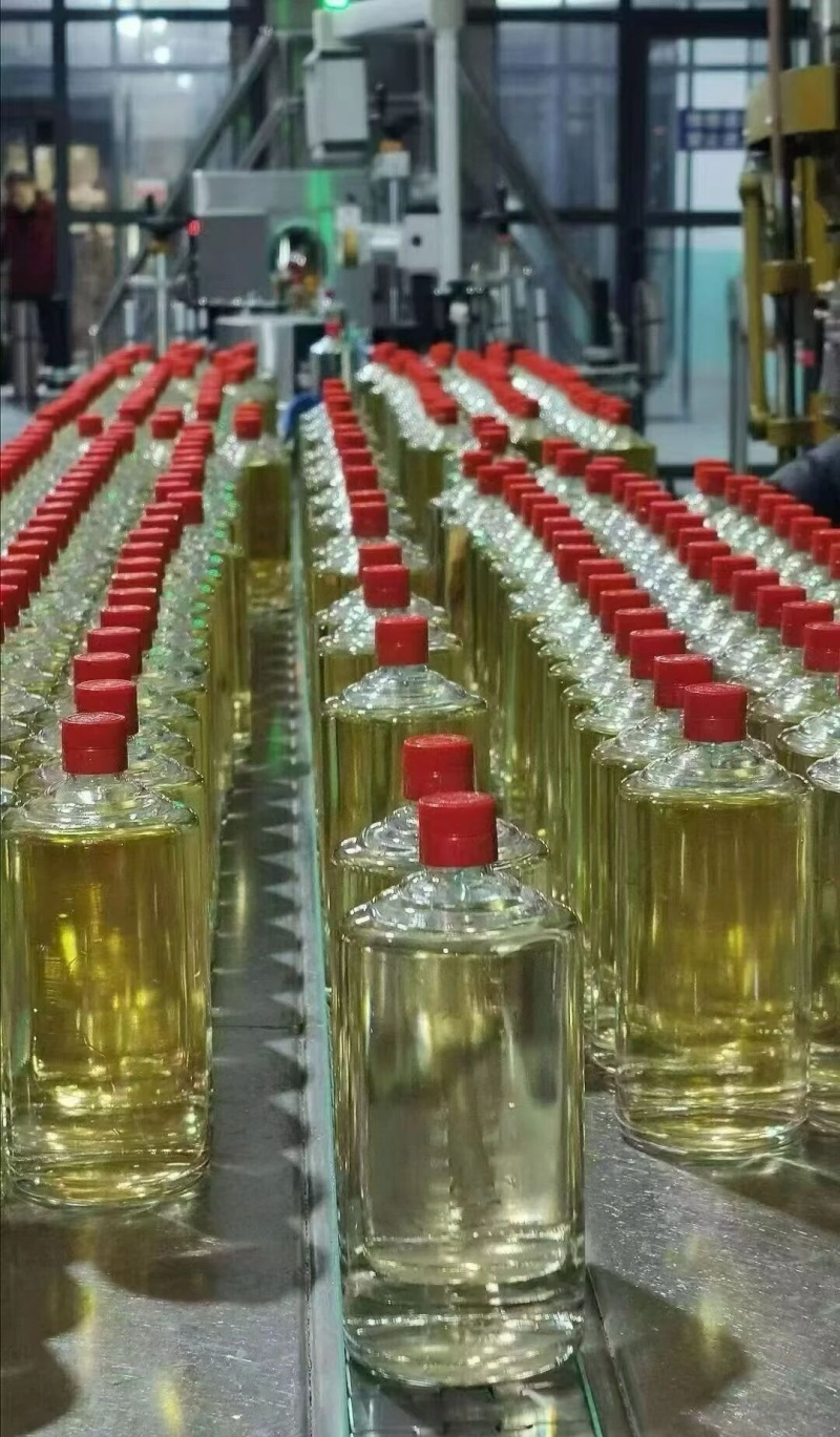 白酒酱香型53度酒厂直发价格美丽，包装任选