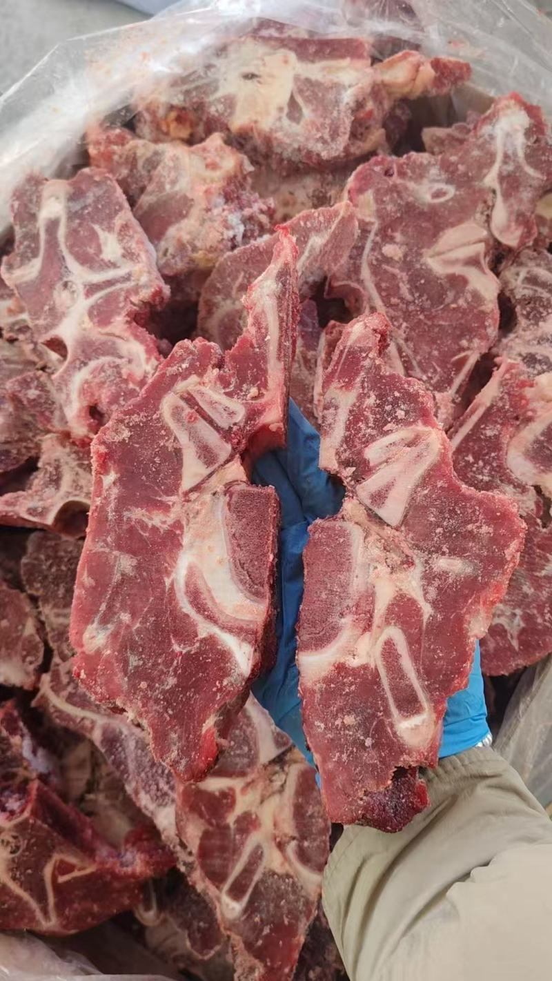 近满肉124牛脖骨，9.5/斤40斤装，