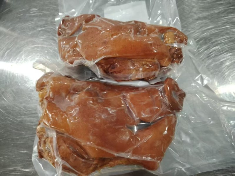 五香卤猪头肉，带核桃肉，带拱嘴1件20斤，7-9片