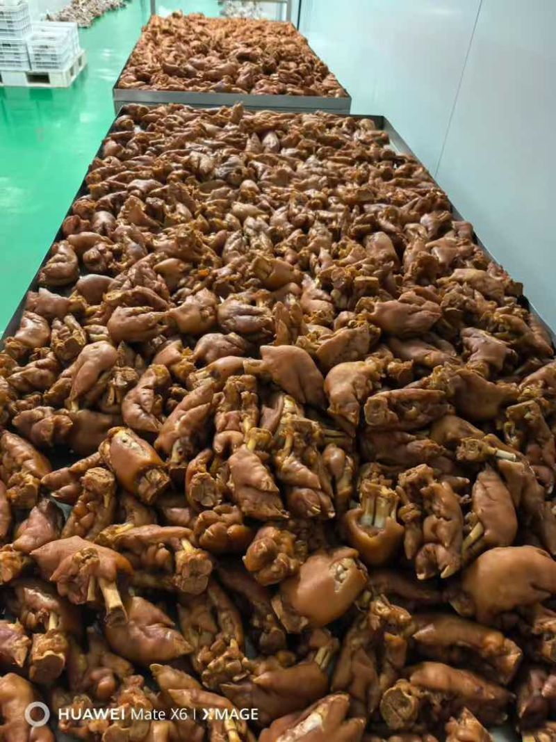电商热卖品酱香猪蹄，一件代发，工厂批发价，长期供应！