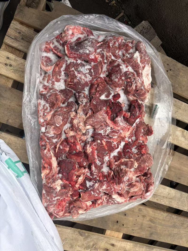 万禾牛碎肉，筋膜少，纯干无杂质，品质好，口感好