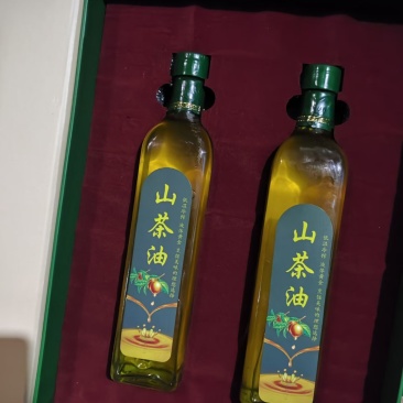 湖北省大别山正宗山茶油。