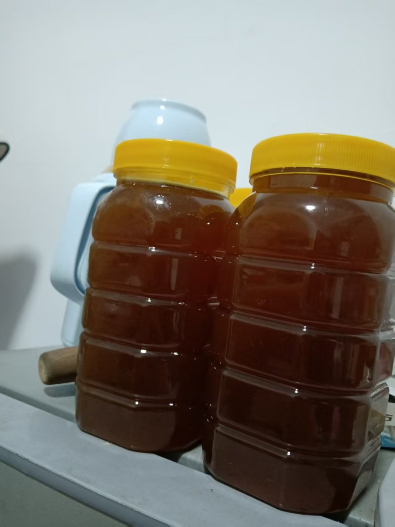 土蜂蜜中蜂蜜