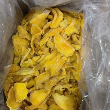 芒果干中小片，电商价位。颜色统一，不发硬，不发酵，不湿。