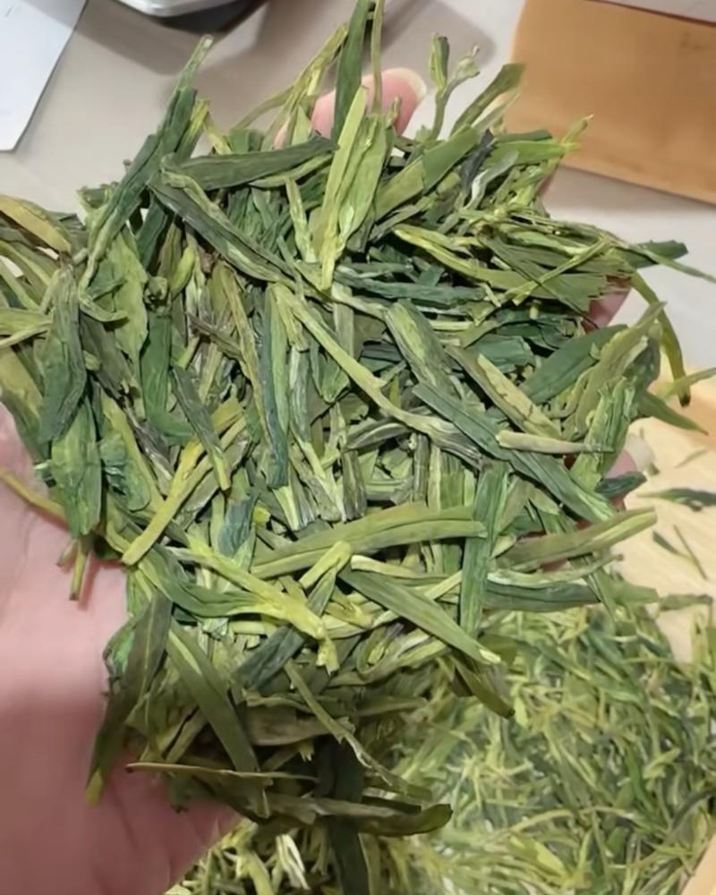 白茶龙井