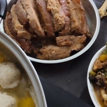 荔浦芋头扣肉**