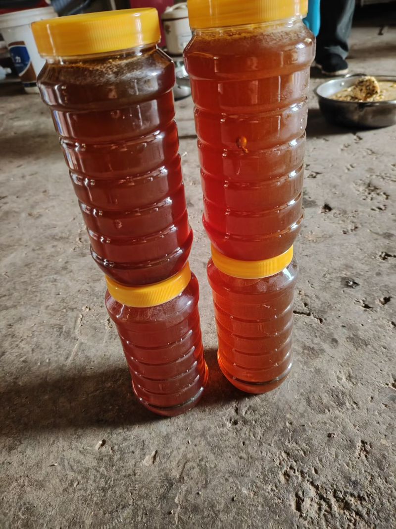 深山百花酿，纯正土蜂蜜，一瓶500克