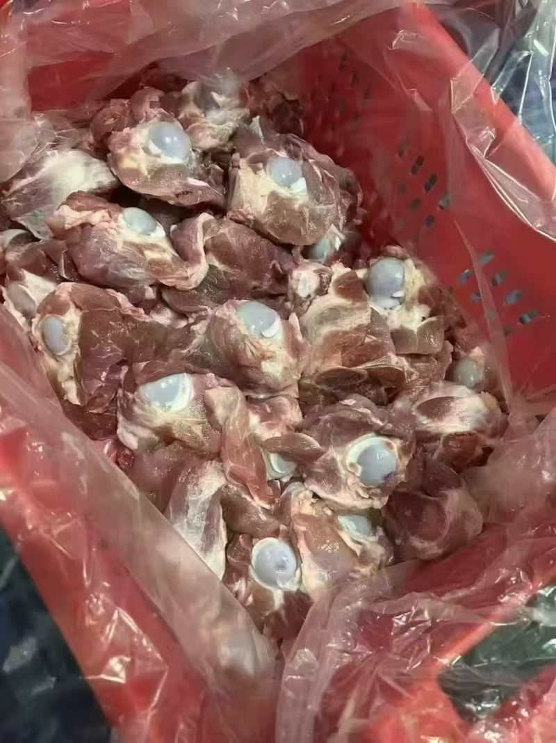 电商**:前圆骨。前后腿骨。切块。带肉高。定制，加工。包装，