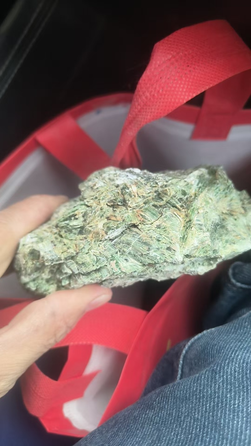 阳起石