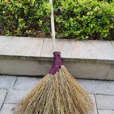竹扫帚
