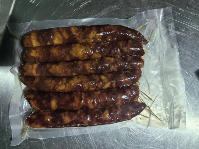 香肠，腊肉。