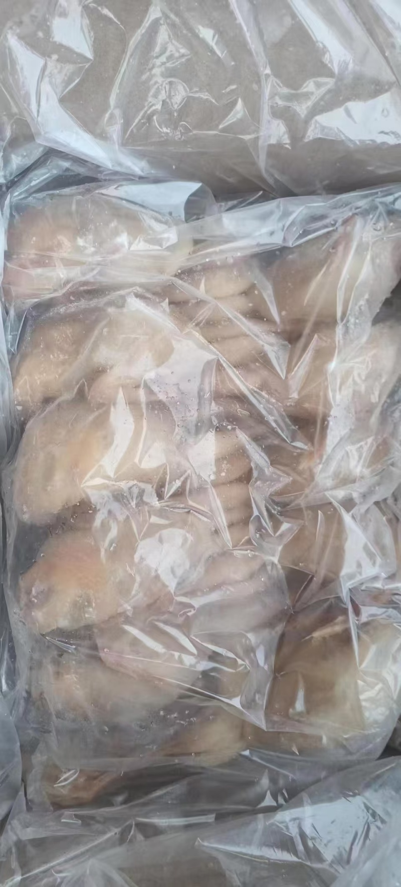 鹌鹑2.8/2.9/3两，一箱100只！！！