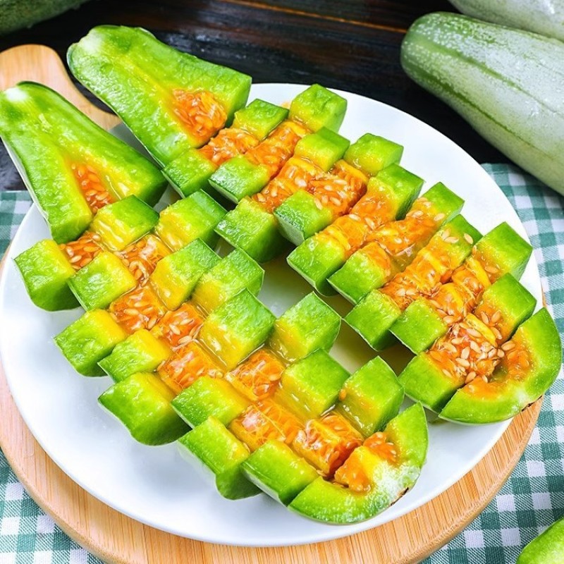 山东羊角蜜甜瓜新鲜当季水果脆甜小香瓜带箱5斤装