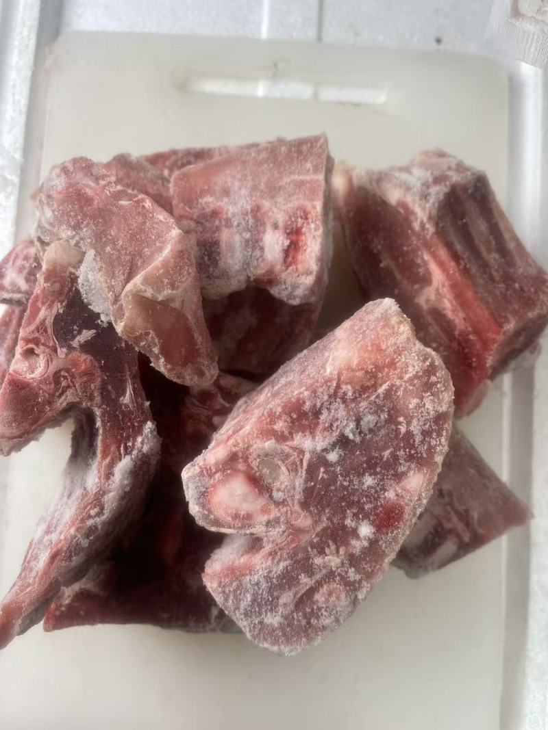 羊肉切块