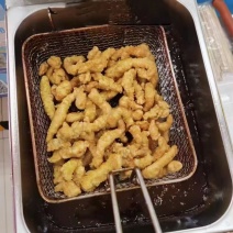鸡肉小酥肉