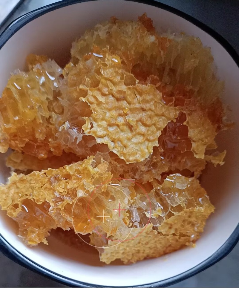 高山圆筒土蜂蜜