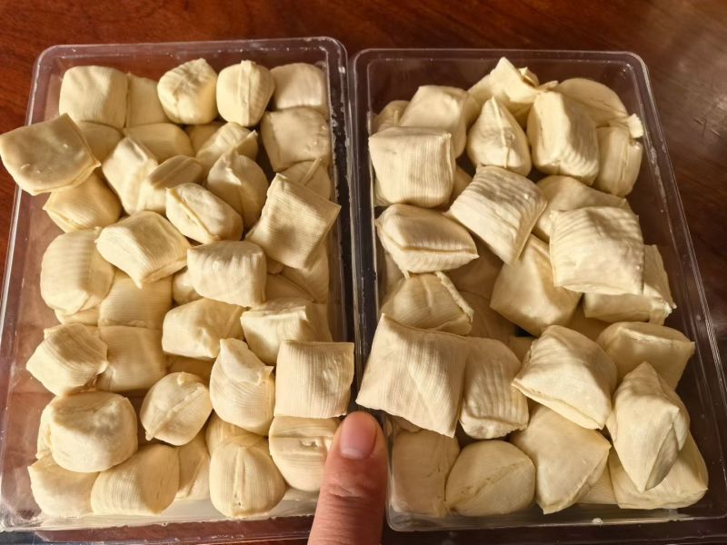 云南石屏包浆豆腐