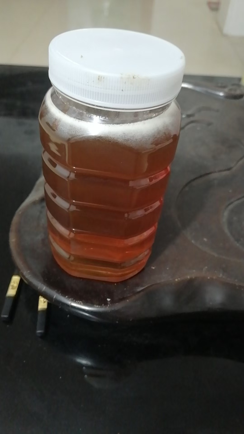 鸭脚木土蜂蜜，野生蜂蜜