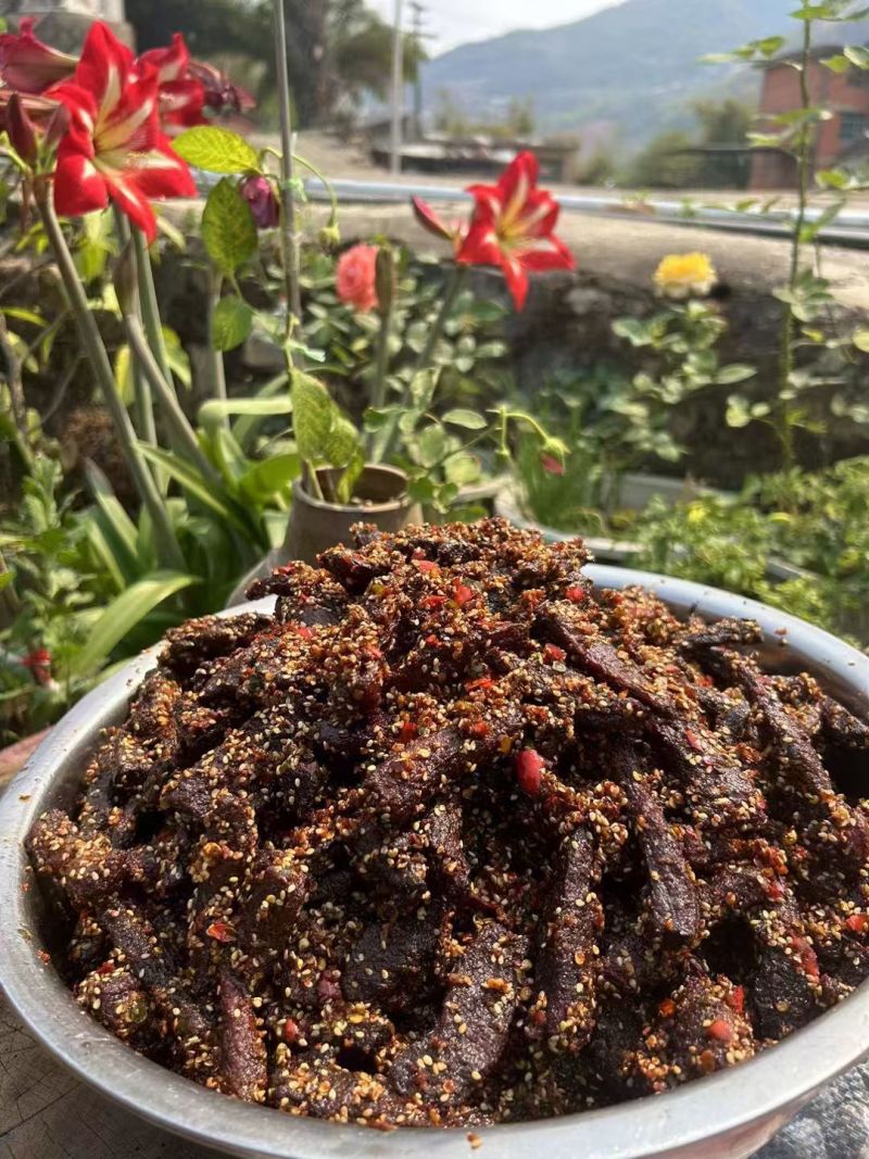 佤味麻辣干巴100克一包
