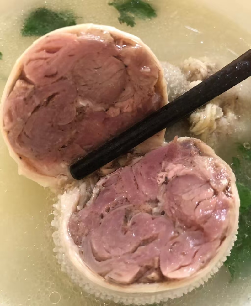 羊肠包肉羊肚包肉特色食材，网红产品