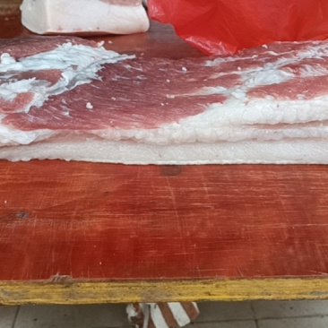 冷冻猪肉