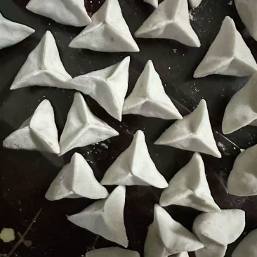 纯手工制作的建瓯特产，新鲜现做，***剂。每个都是精工细做