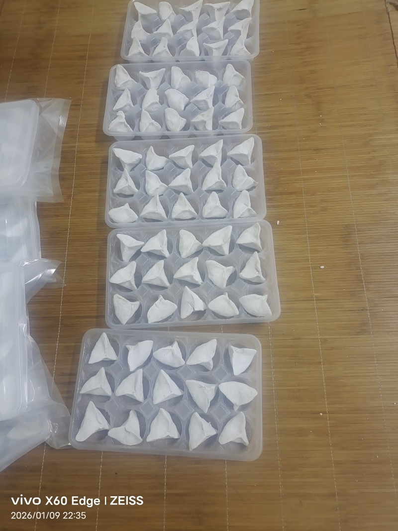 纯手工制作的建瓯特产，新鲜现做，***剂。每个都是精工细做