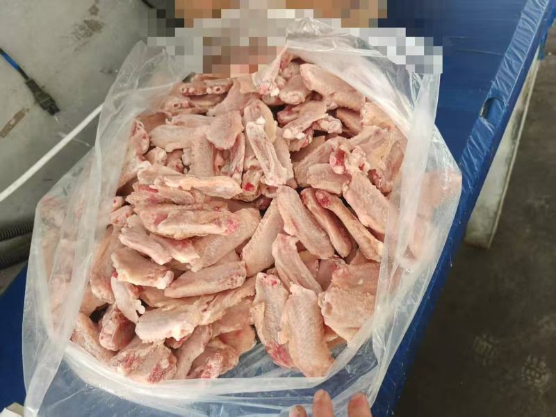 二级鸭翅中5-6吨，