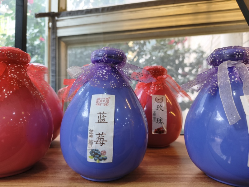 黄氏花果酒纯发酵水果，***源头厂家全渠道适配，两百多种品类