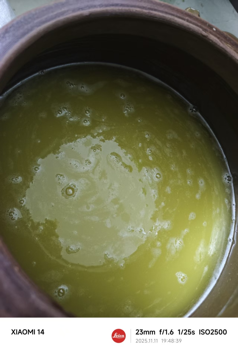 冷榨一级花生油原浆，自然沉淀