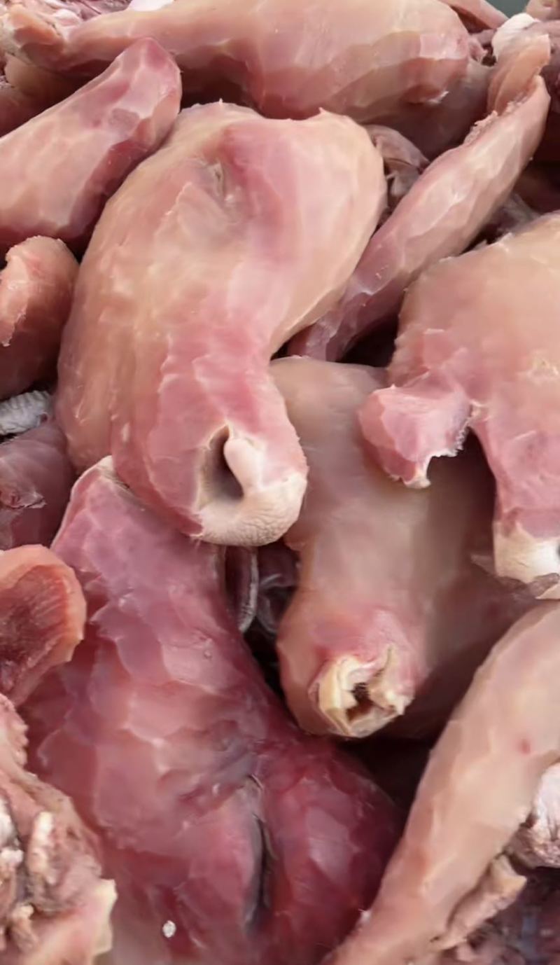 山东临沂精品牛头肉批发源头工厂现货供应配料干净可视频看货