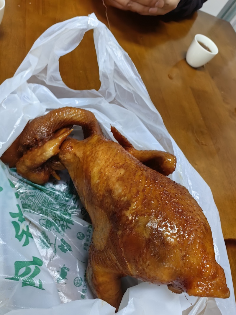 熟食椒麻鸡，屠宰场直供鲜鸡，味道绝美，价格美丽