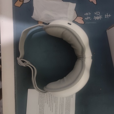 眼部按摩器，型号216，全新未使用！白色机身+灰色头