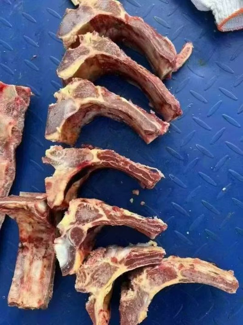 带肋牛脊骨，可以做手把肉