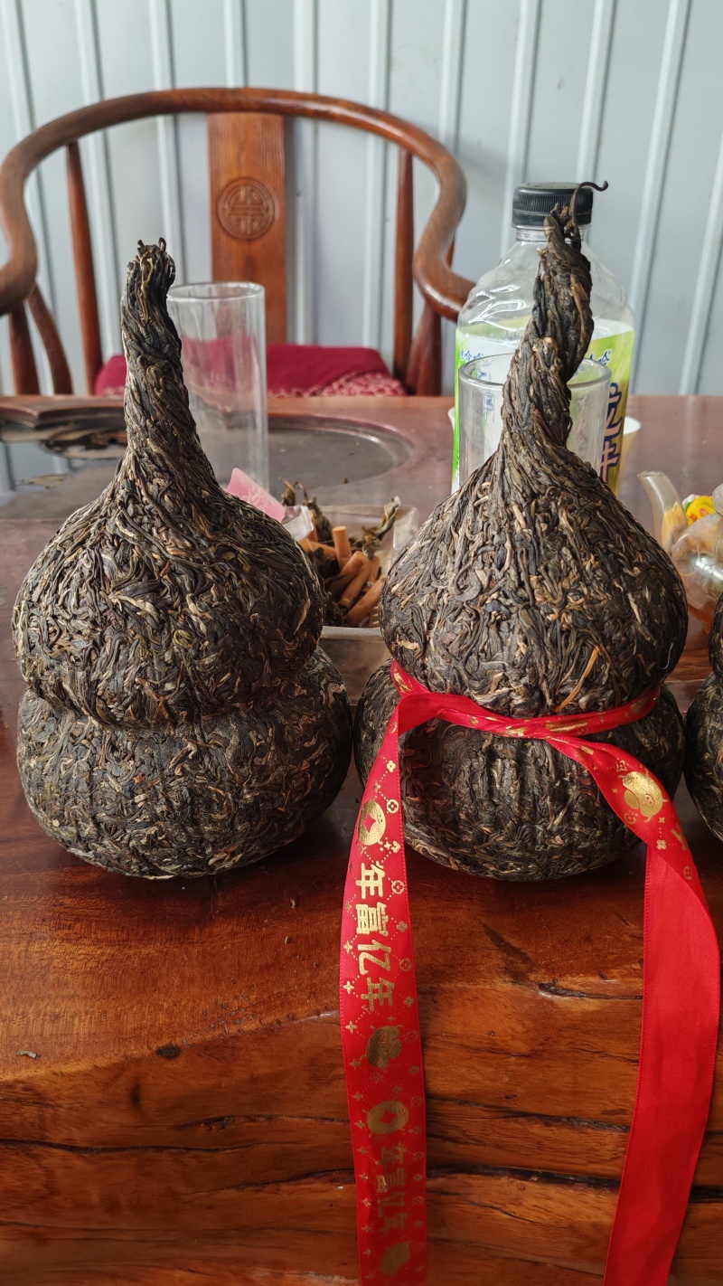 云南各类茶叶批发，土特产