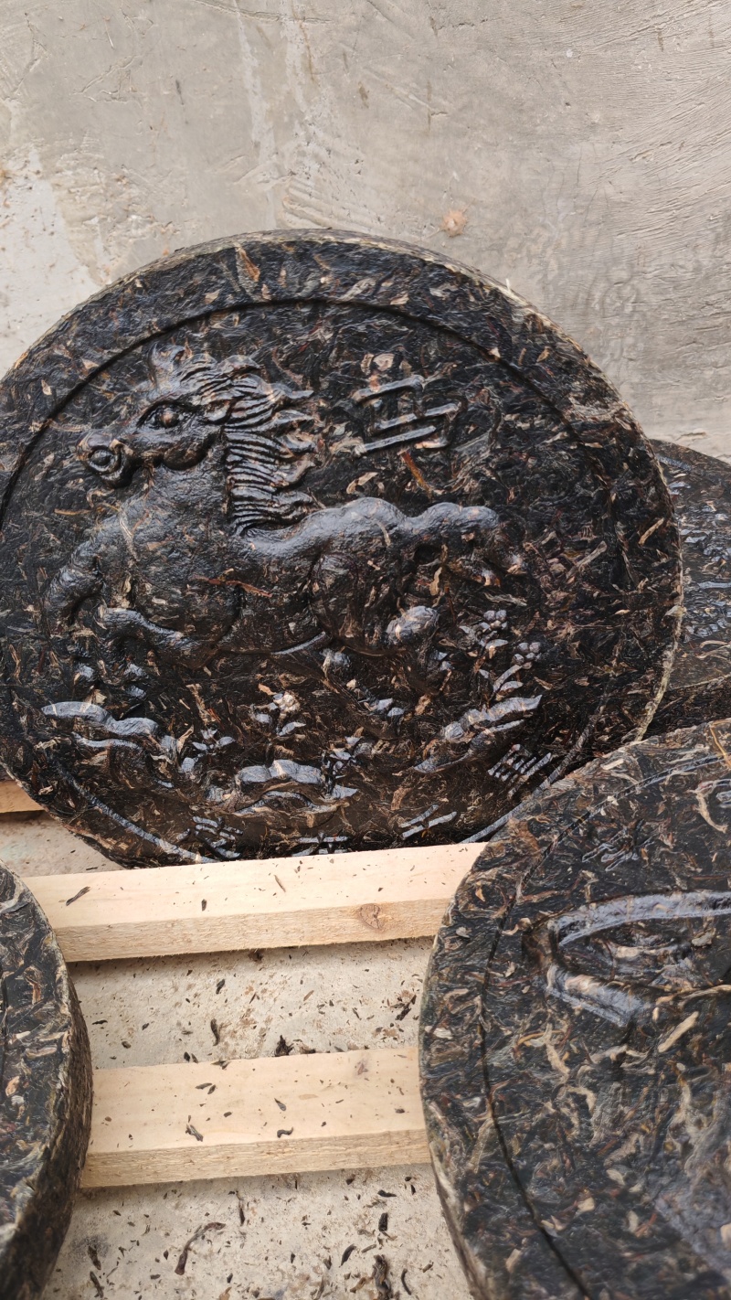 云南各类茶叶批发，土特产