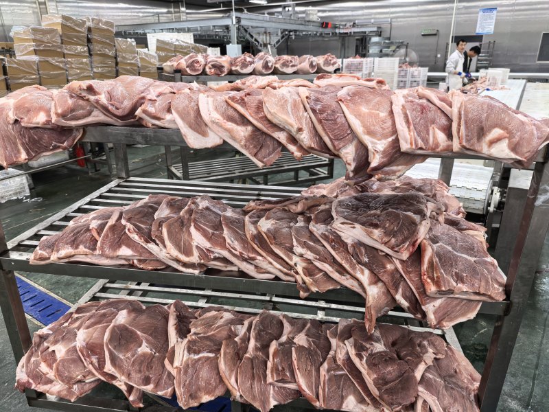 猪肉分割品：前腿肉，后腿肉，2号肉，4号肉，五花肉，前上