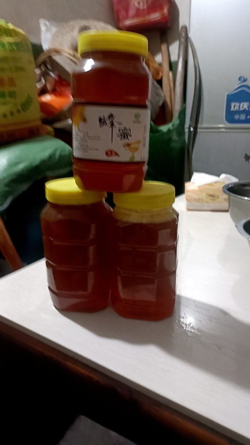 一年取一次的土蜂蜜