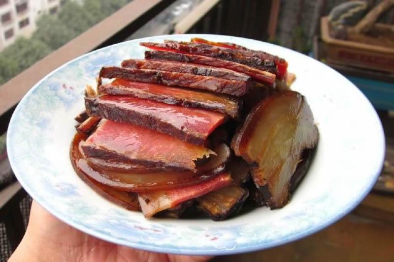 陕南正宗柴火腊肉