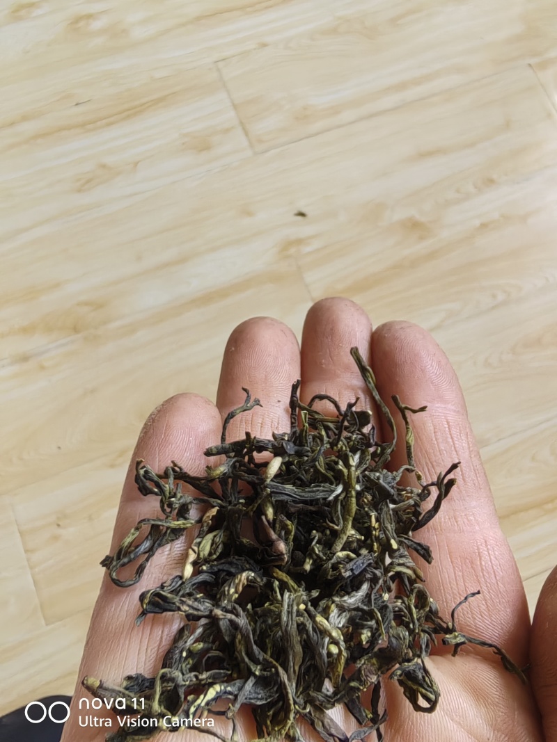 家乡高山绿茶，纯手工做的