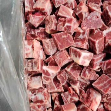电商**:排骨粒。前排块。胫骨块。龙骨块。肋排。带肉50%.