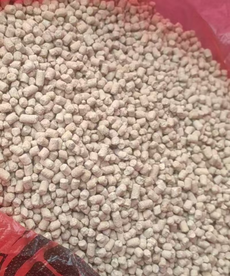 陕西渭南35吨米糠粕返潮陈货处理轻微霉点已清理整车自提